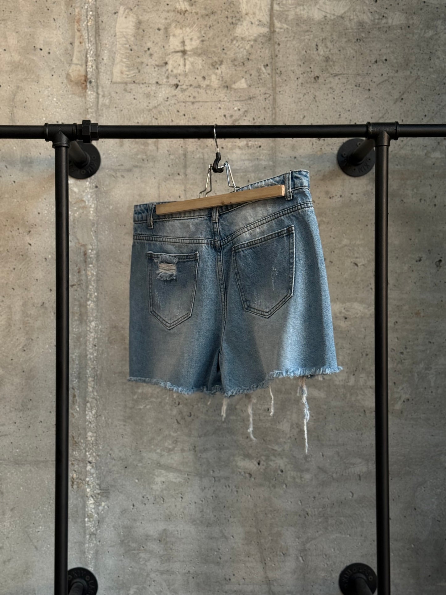 Kratke traper hlače