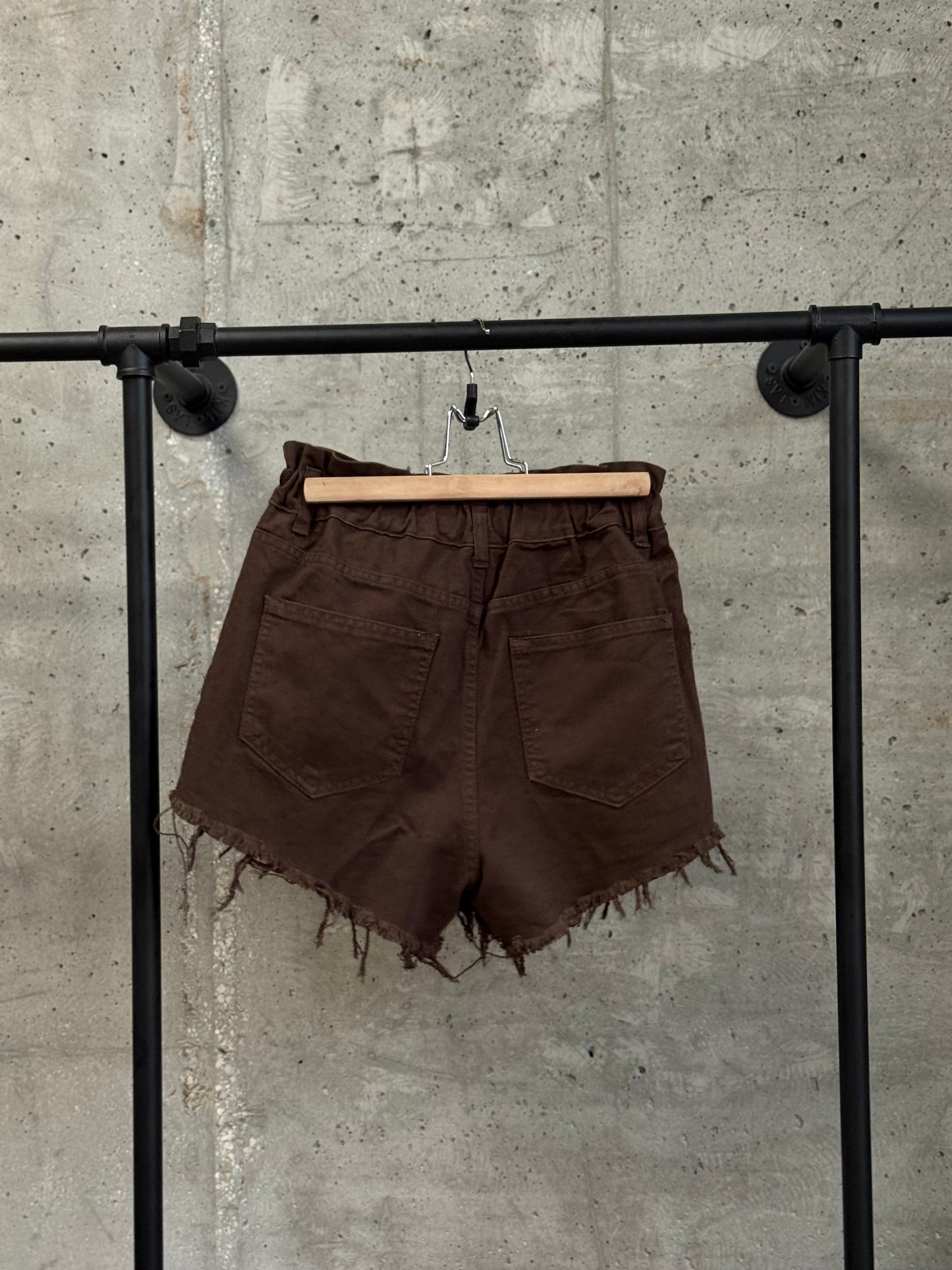 Kratke traper hlače