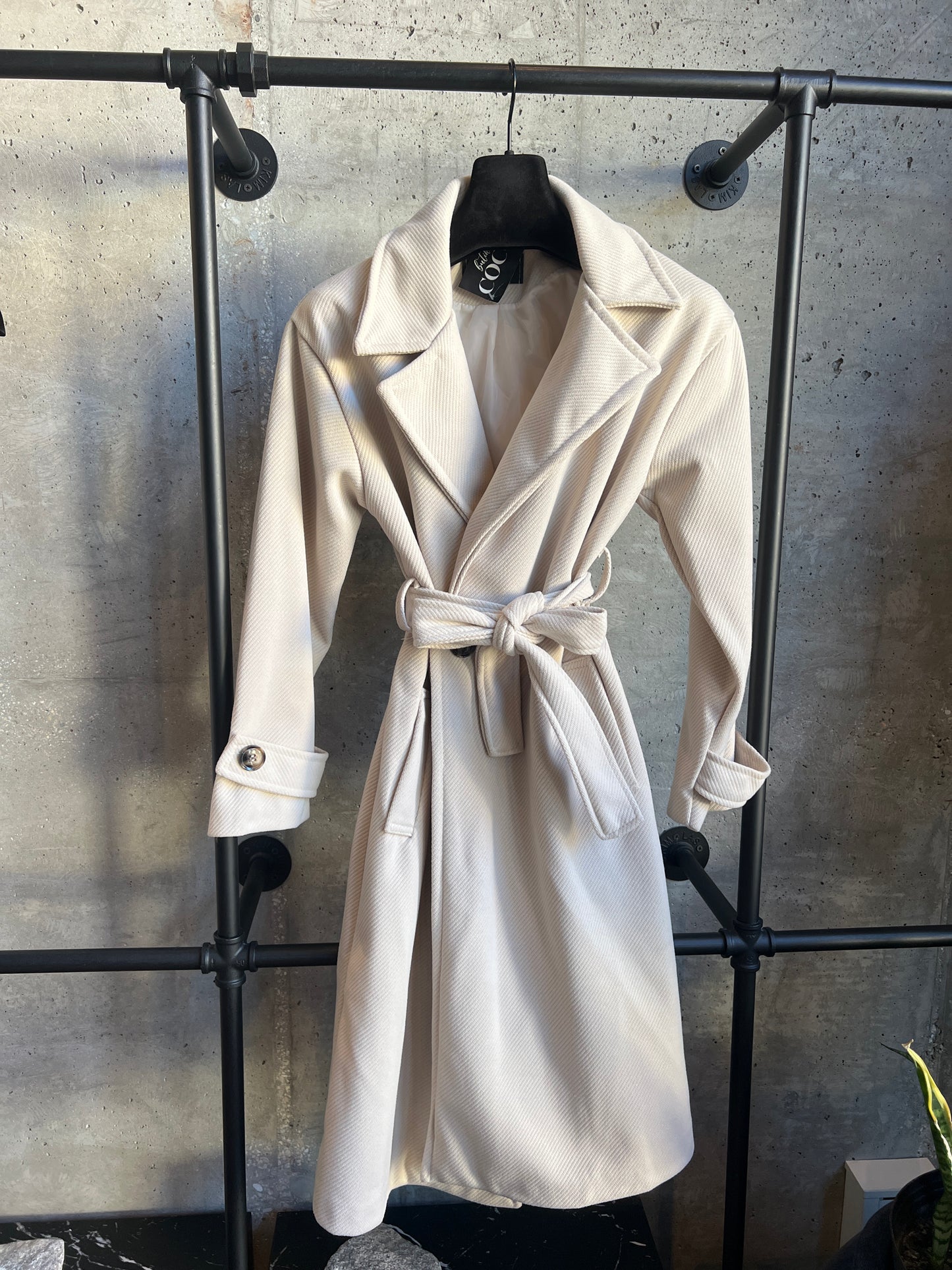 Kaput Beige